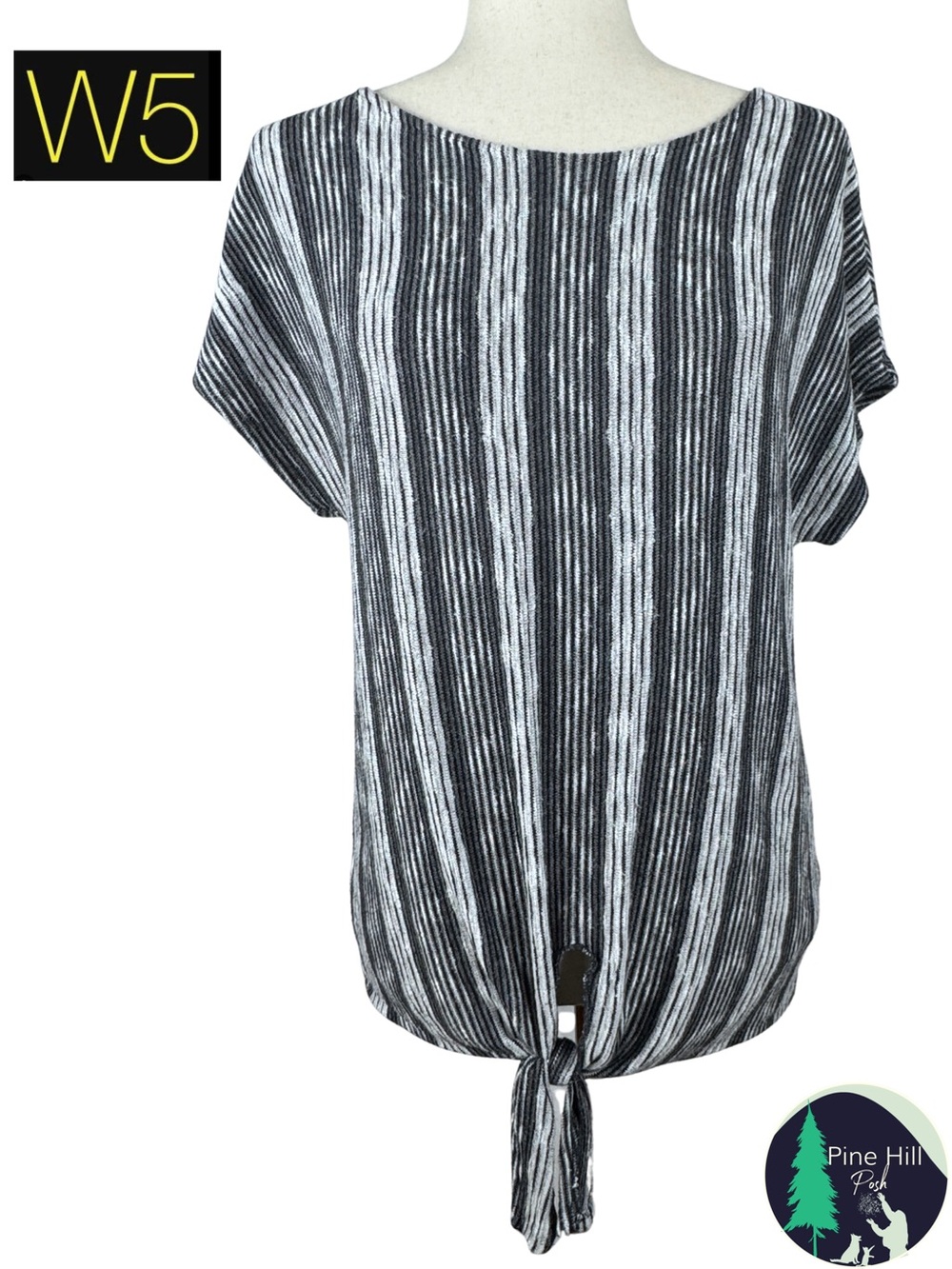 W5 Knit Top Womens Medium Gray Black Striped Tie Front Stretch Short Sleeve